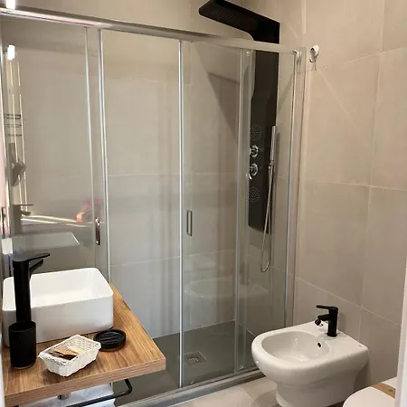 Casa Ronga ساليرنو