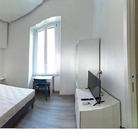 فندق مبيت وإفطار Casa Ronga ساليرنو