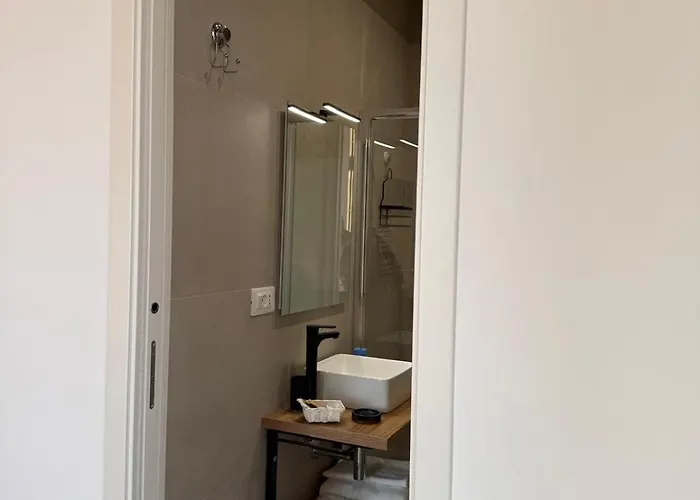 Casa Ronga לינה וארוחת בוקר סלרנו